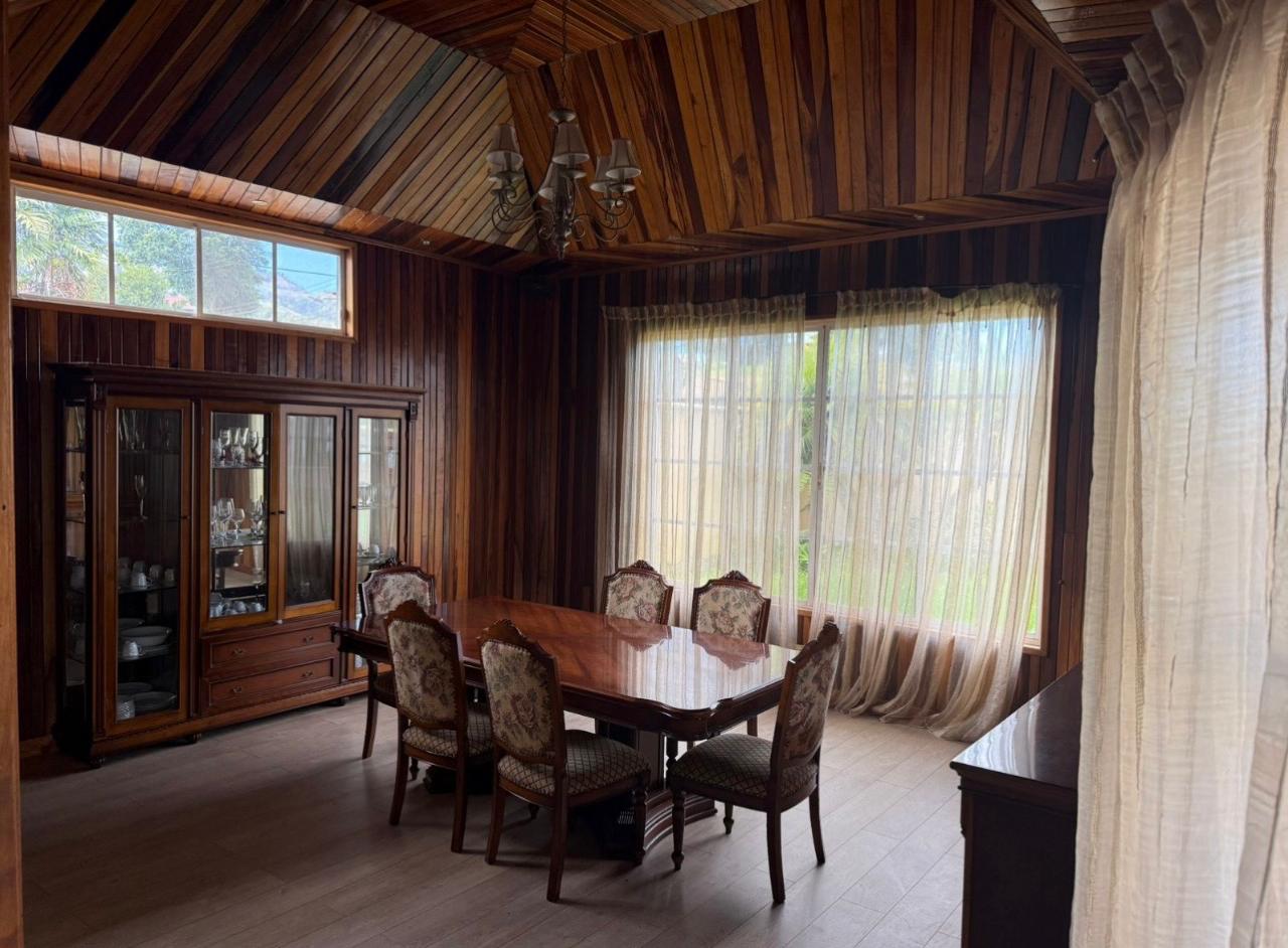 Big house for sale in volcan — photo 5