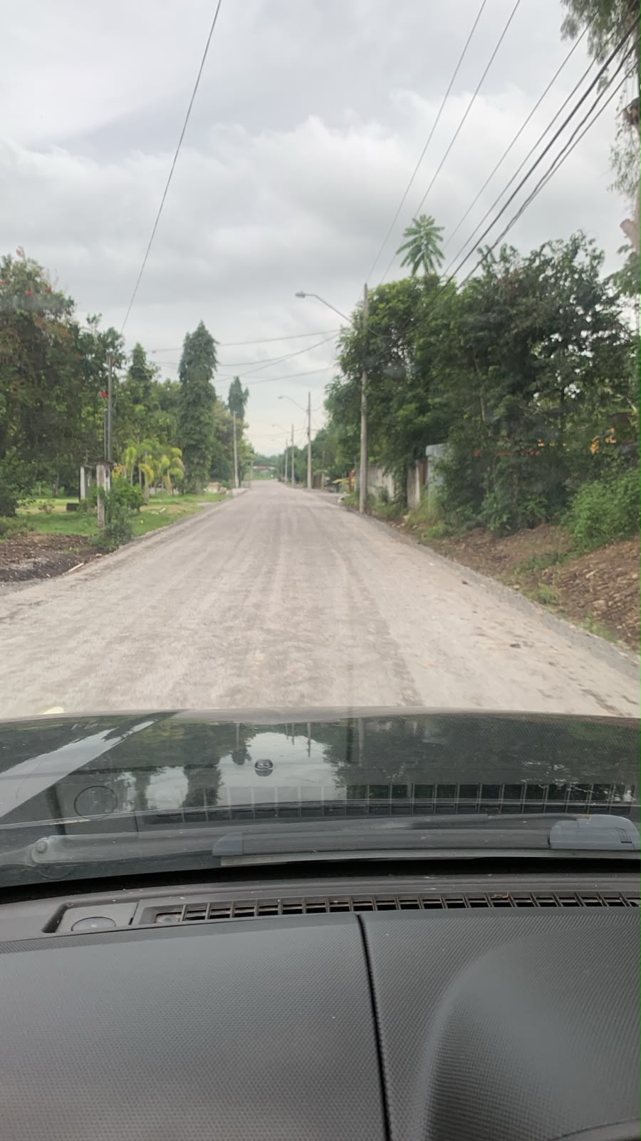 Flat 4000 meter lot with live water for sale — photo 3